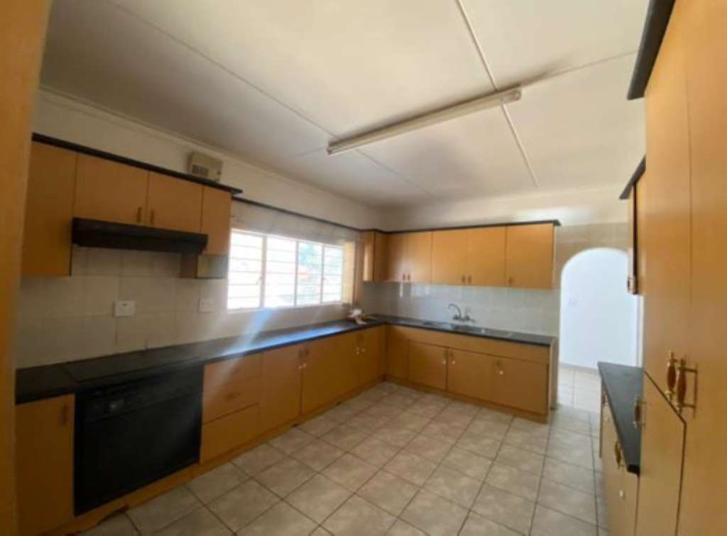 House for Sale in Windhoek – Renovators Dream